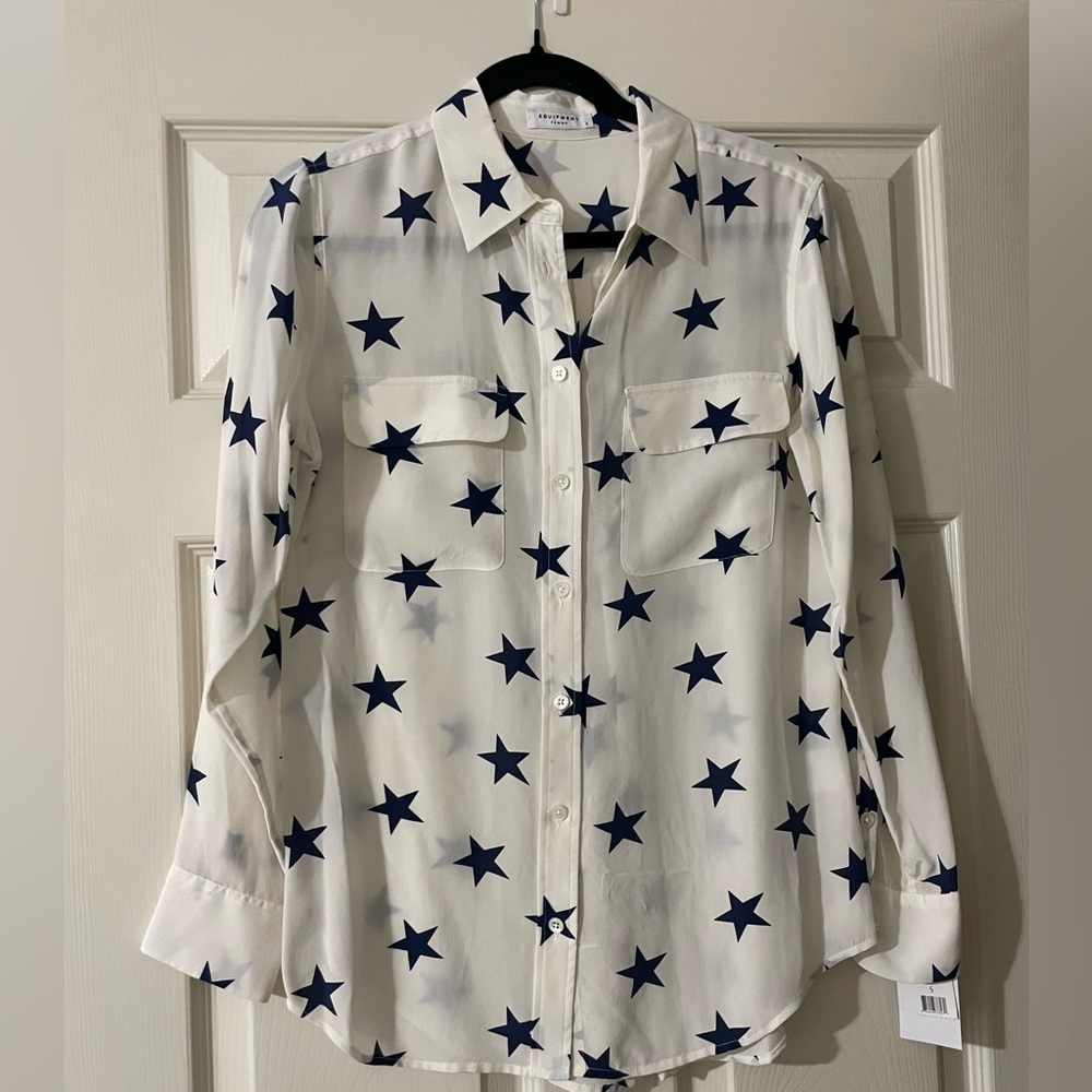 Equipment Blouse. NWT. Size Small